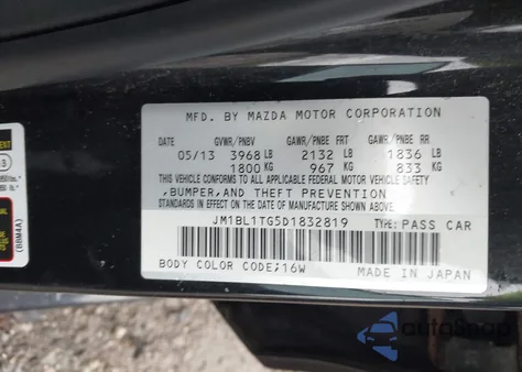 2013 Mazda Mazda3 I Sv z USA, uszkodzony, nr VIN JM1BL1TG5D1832819